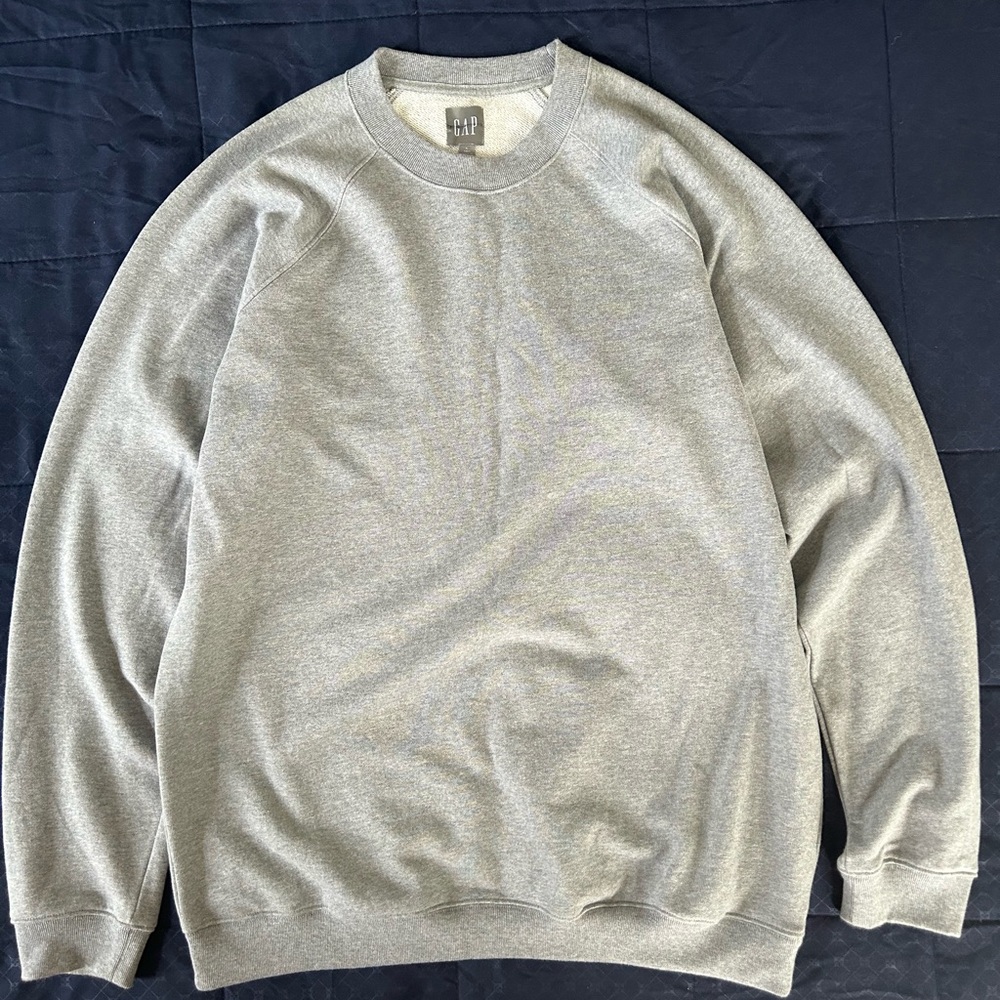 GAP Men's Gray Sweater
